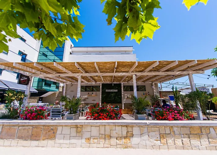 Hotel Prestige